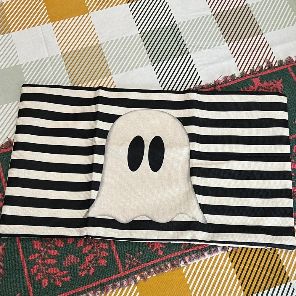 Ghost Halloween Pillow Covers NEW Set of 5, 2 Different Designs and Shapes